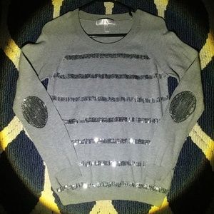 Vioblu sequined light weight sweater